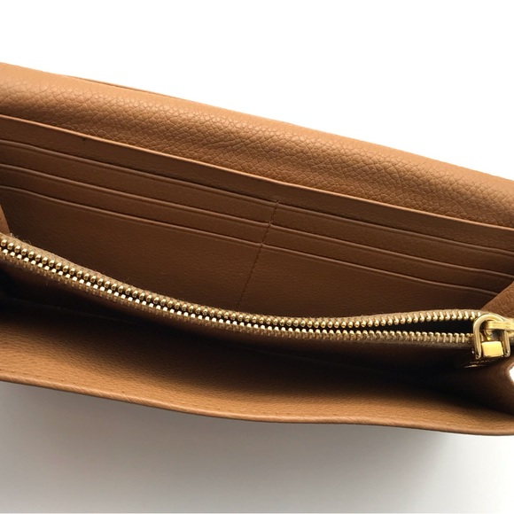 EUC PRADA LOGO TAN LONG LEATHER WALLET - Picture 12 of 16